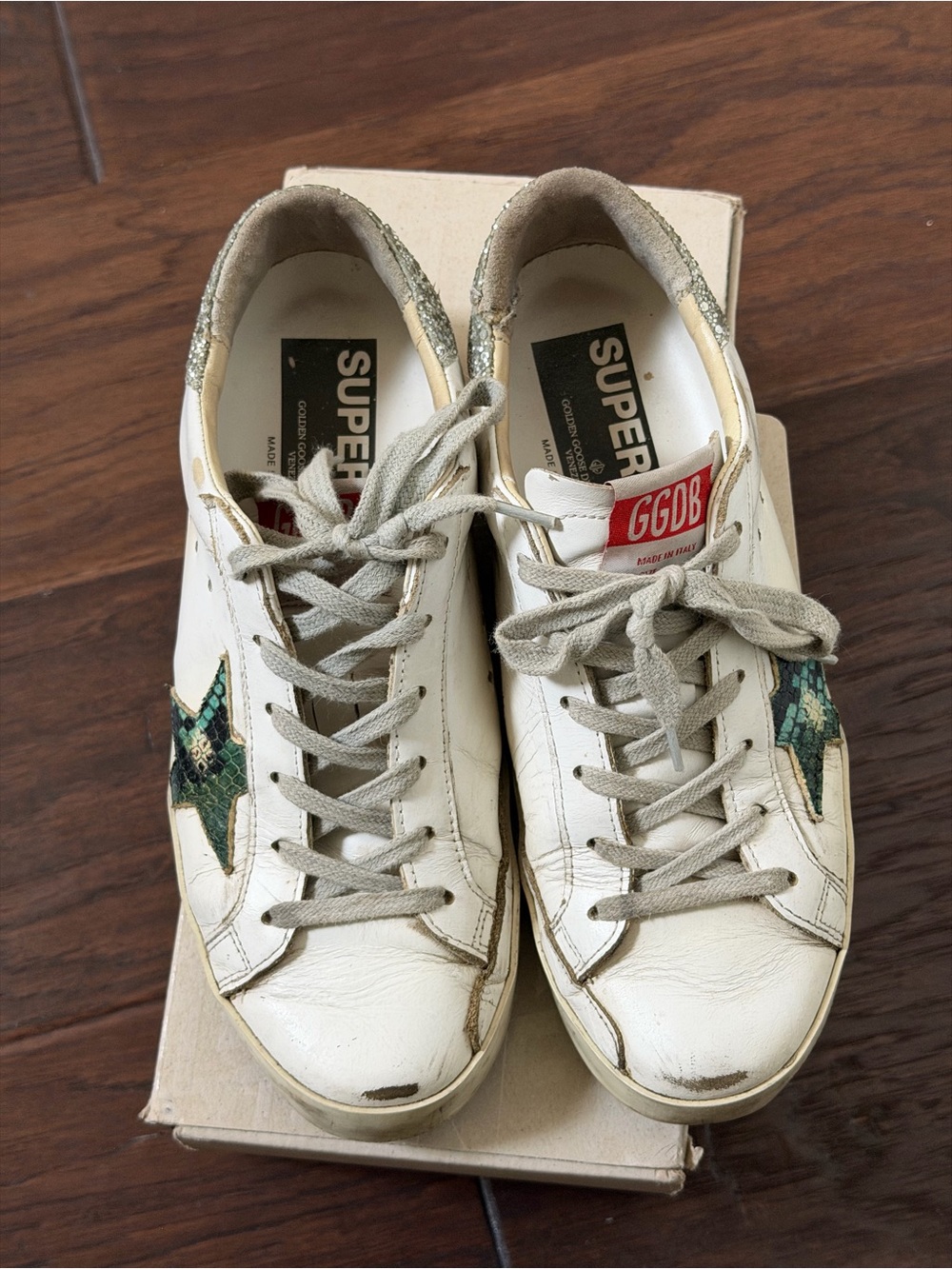 Golden Goose White Sneakers with Green Star and Silver Glitter Heel - Picture 8 of 8